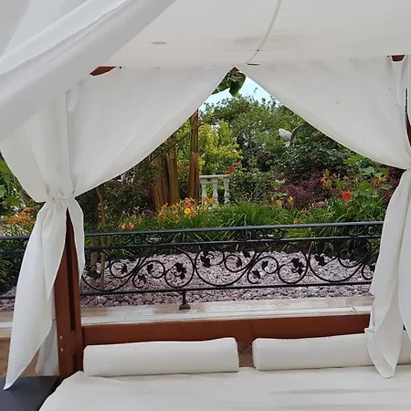 4-zimmer-luxusappartment Direkt Am Strand Am Schwarzem Meer Nesebyr