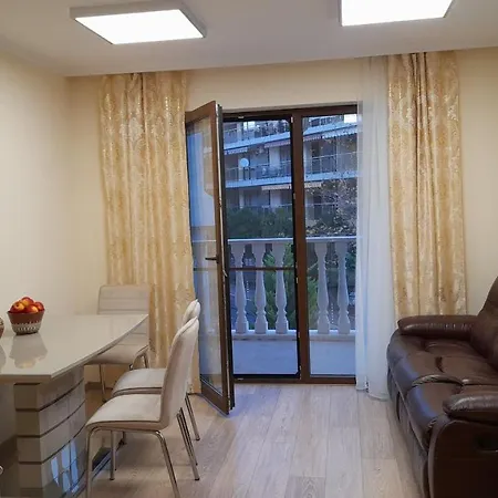4-zimmer-luxusappartment Direkt Am Strand Am Schwarzem Meer * Nesebyr