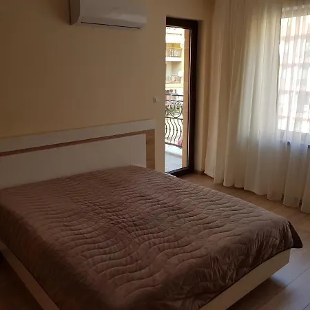 4-zimmer-luxusappartment Direkt Am Strand Am Schwarzem Meer *